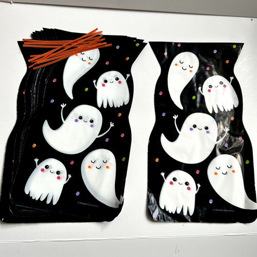 Halloween spooky ghost - 10, x